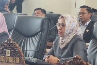 Ketua Badan Kehormatan (BK) DPRD Kota Depok sekaligus Anggota Komisi A DPRD Kota Depok, Hj. Qonita Lutfiyah