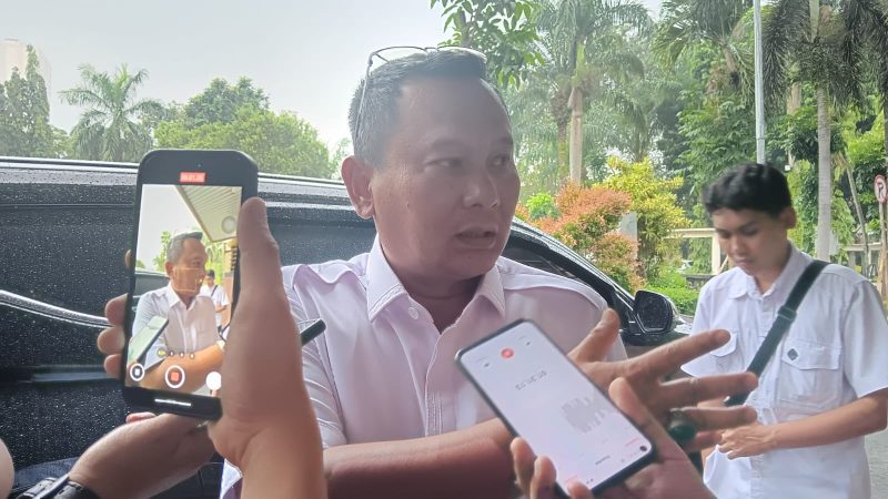 H. Hamzah, S.E.,M.M,  Ketua Komisi B DPRD Kota Depok yang terpilih sebagai Ketua Pantia Lebaran Depok 2026 (Foto: Purnamanews/Yudi Bahtiar)