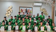 Sejumlah pengurus harian DPC dan 8 Pimpinan Anak Cabang (PAC) PPP Kota Depok
 (Foto: istimewa/purnamanews.com)