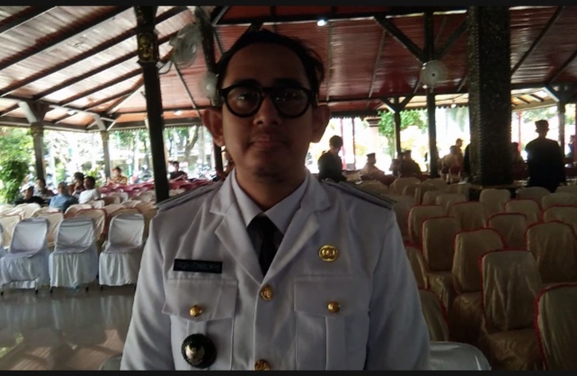 Kades muda desa Kluwut Brebes, 