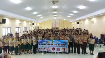 Polsek Bekasi Barat Gelar Police Goes To School Di SMP-SMA Advent Jakasampurna