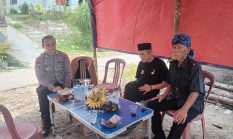 Bhabinkamtibmas Polsek Rangkasbitung Polres Lebak Sambangi Tokoh Masyarakat Untuk Menyampaikan Pesan Kamtibmas