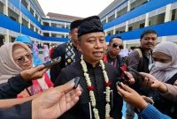 Walikota Depok Supian Suri, pada saat wawancara dengan awak media
(Foto: Purnamanews/Yudi Bahtiar)
