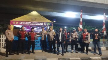 Polsek Penjaringan Laksanakan Patroli KRYD : Sasar Titik Rawan Kejahatan Malam Hari