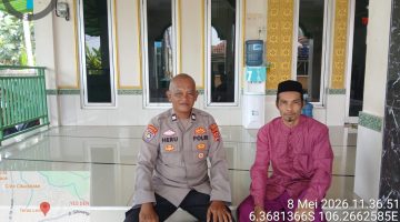 Kanit Binmas Polsek Rangkasbitung Polres Lebak Melaksanakan Giat Program Kapolda Banten Sholat Jumat Keliling Sekaligus Silturahmi Ke Tokoh Agama